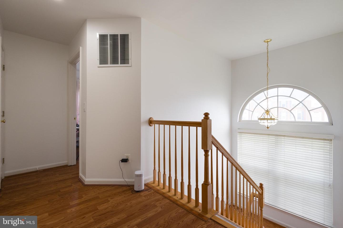 6702 SELBOURNE LN, GAINESVILLE, Virginia 20155, 3 Bedrooms Bedrooms, ,3 BathroomsBathrooms,Residential,For sale,6702 SELBOURNE LN,VAPW2097434 MLS # VAPW2097434