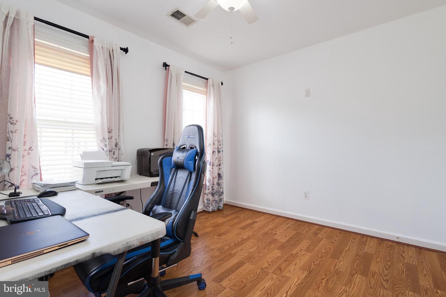 6702 SELBOURNE LN, GAINESVILLE, Virginia 20155, 3 Bedrooms Bedrooms, ,3 BathroomsBathrooms,Residential,For sale,6702 SELBOURNE LN,VAPW2097434 MLS # VAPW2097434