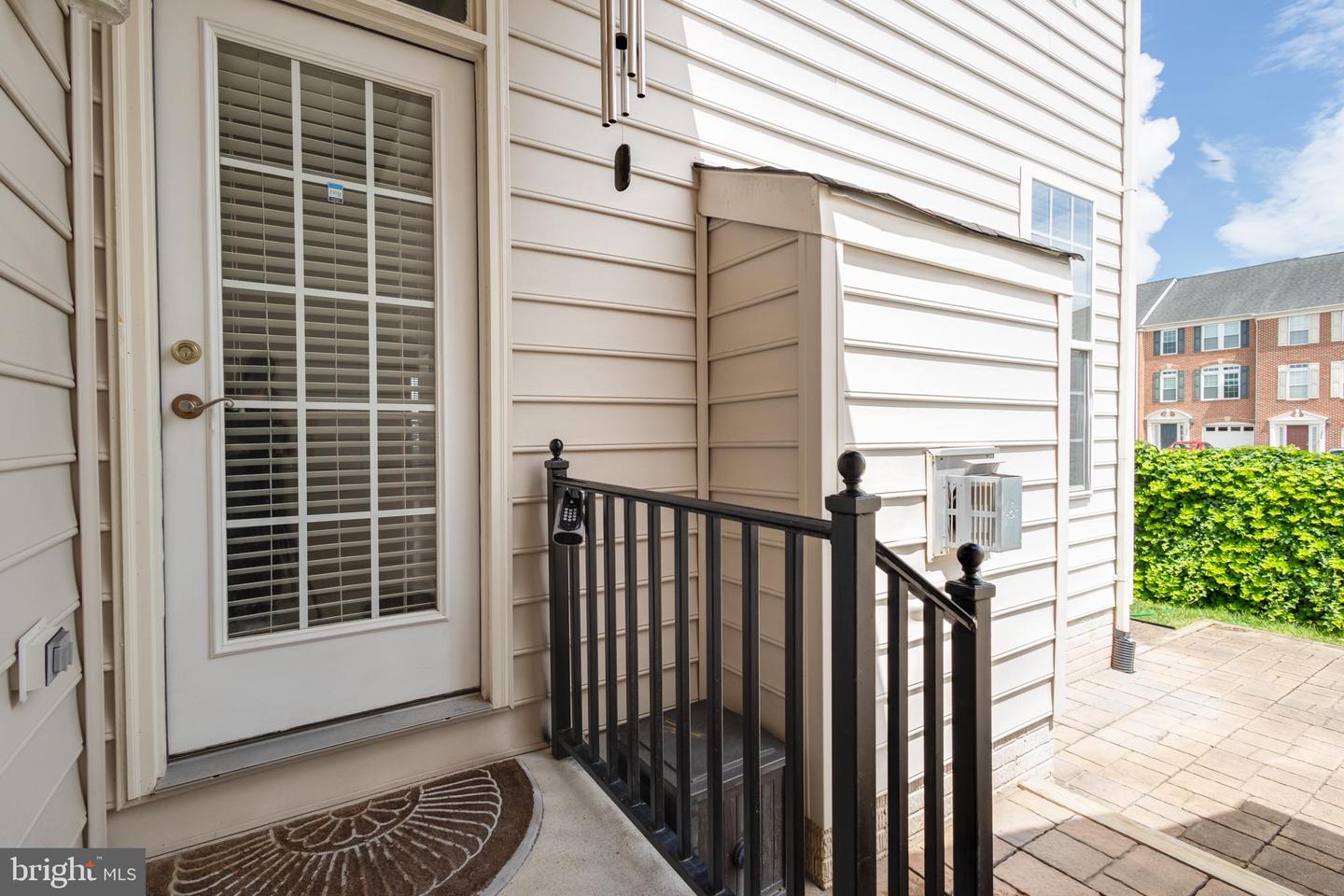 6702 SELBOURNE LN, GAINESVILLE, Virginia 20155, 3 Bedrooms Bedrooms, ,3 BathroomsBathrooms,Residential,For sale,6702 SELBOURNE LN,VAPW2097434 MLS # VAPW2097434