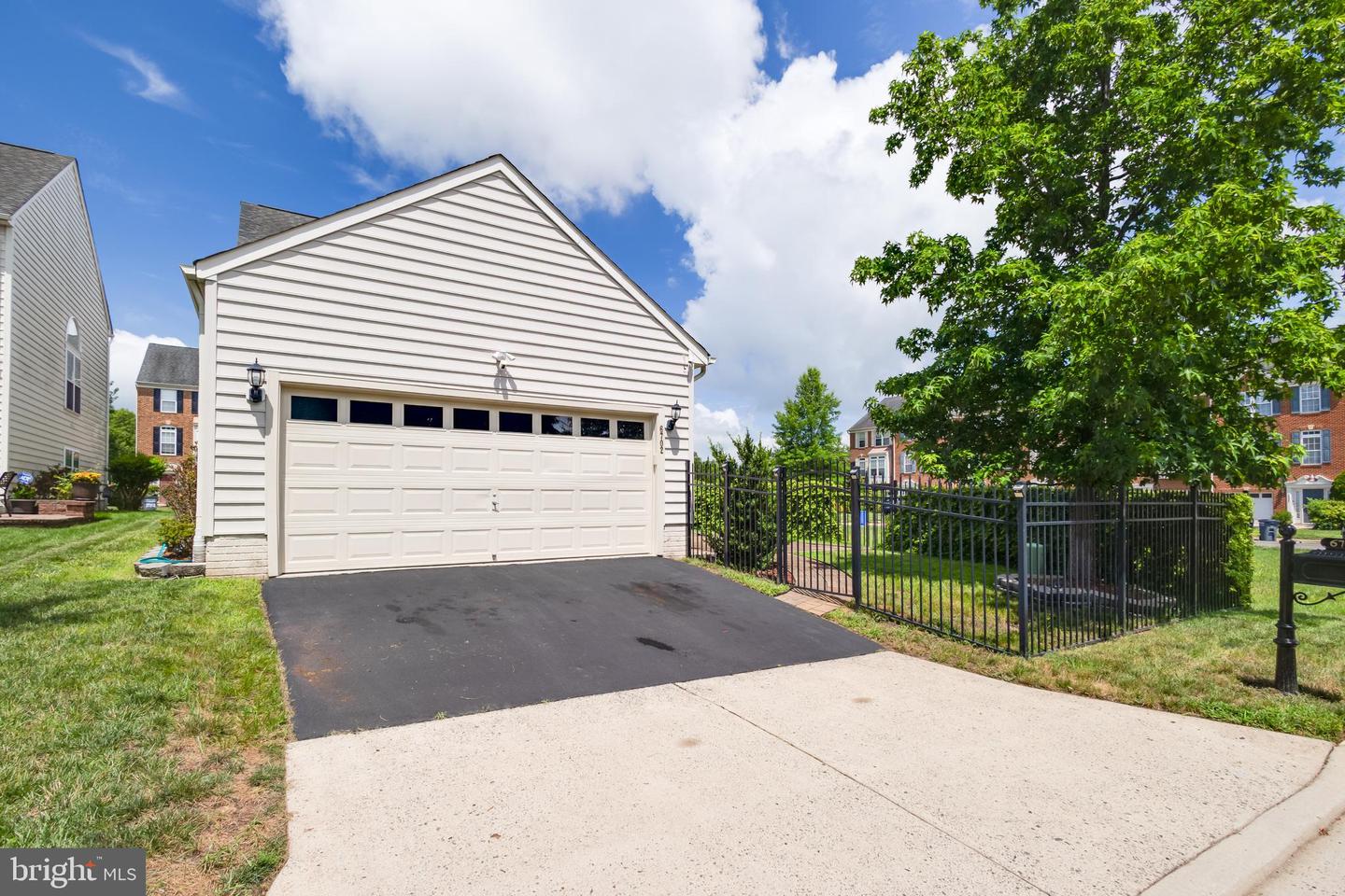 6702 SELBOURNE LN, GAINESVILLE, Virginia 20155, 3 Bedrooms Bedrooms, ,3 BathroomsBathrooms,Residential,For sale,6702 SELBOURNE LN,VAPW2097434 MLS # VAPW2097434