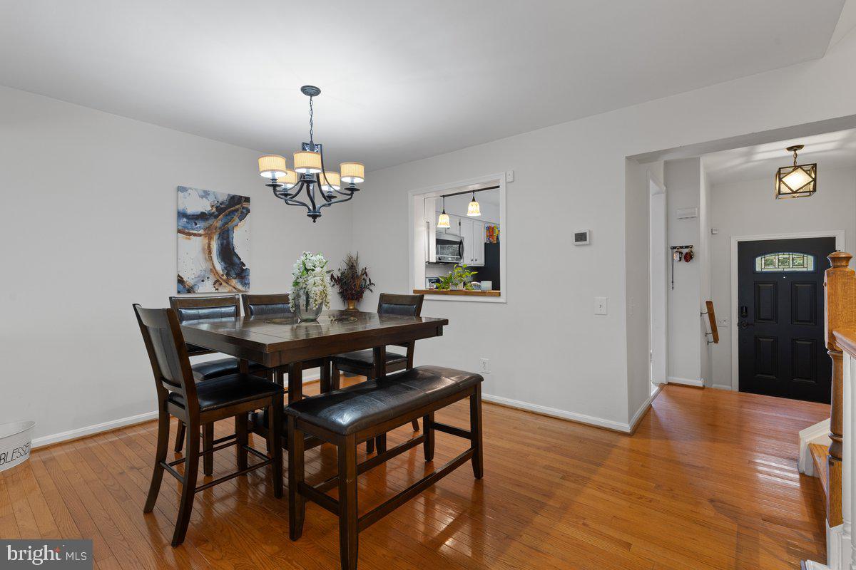 11163 SOLDIERS CT, MANASSAS, Virginia 20109, 3 Bedrooms Bedrooms, ,3 BathroomsBathrooms,Residential,For sale,11163 SOLDIERS CT,VAPW2097480 MLS # VAPW2097480