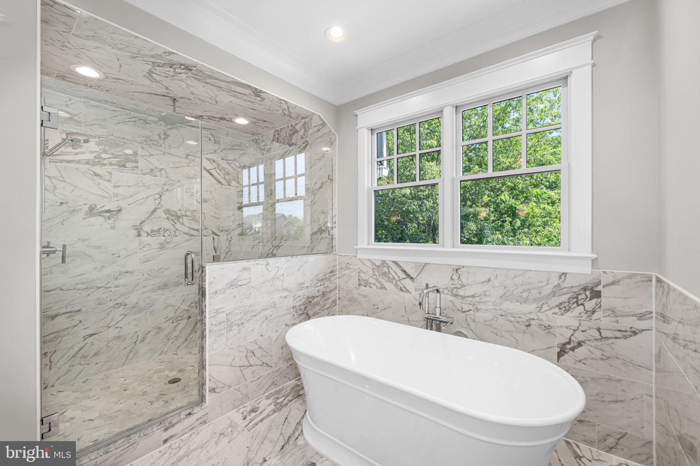 3403 JOHN MARSHALL DR, ARLINGTON, Virginia 22207, 6 Bedrooms Bedrooms, ,6 BathroomsBathrooms,Residential,For sale,3403 JOHN MARSHALL DR,VAAR2059512 MLS # VAAR2059512