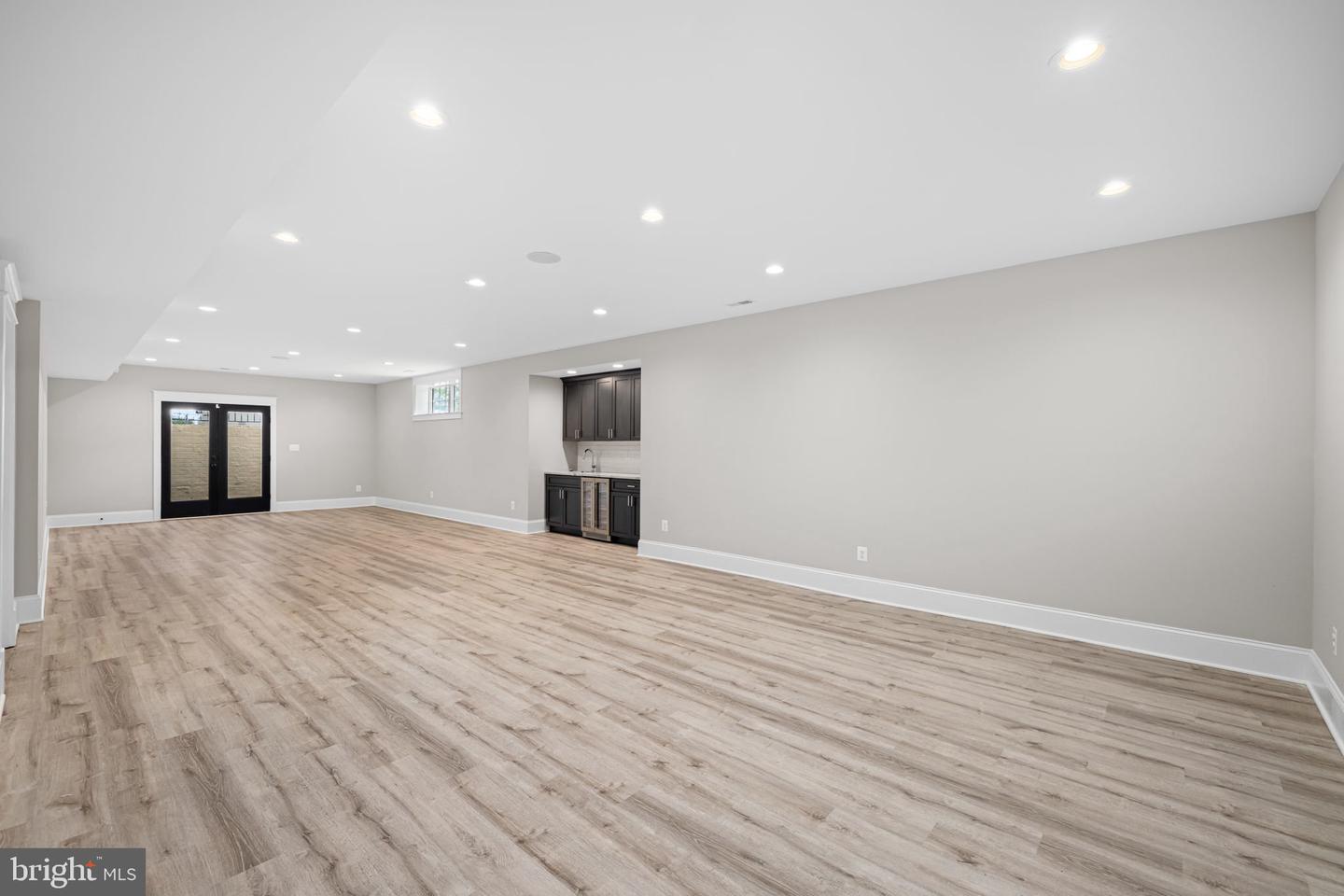 3403 JOHN MARSHALL DR, ARLINGTON, Virginia 22207, 6 Bedrooms Bedrooms, ,6 BathroomsBathrooms,Residential,For sale,3403 JOHN MARSHALL DR,VAAR2059512 MLS # VAAR2059512