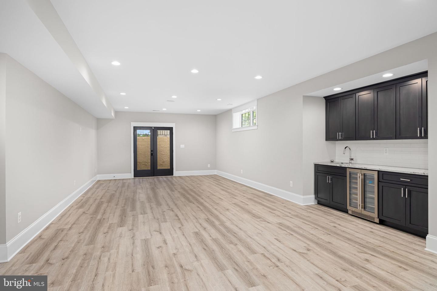 3403 JOHN MARSHALL DR, ARLINGTON, Virginia 22207, 6 Bedrooms Bedrooms, ,6 BathroomsBathrooms,Residential,For sale,3403 JOHN MARSHALL DR,VAAR2059512 MLS # VAAR2059512
