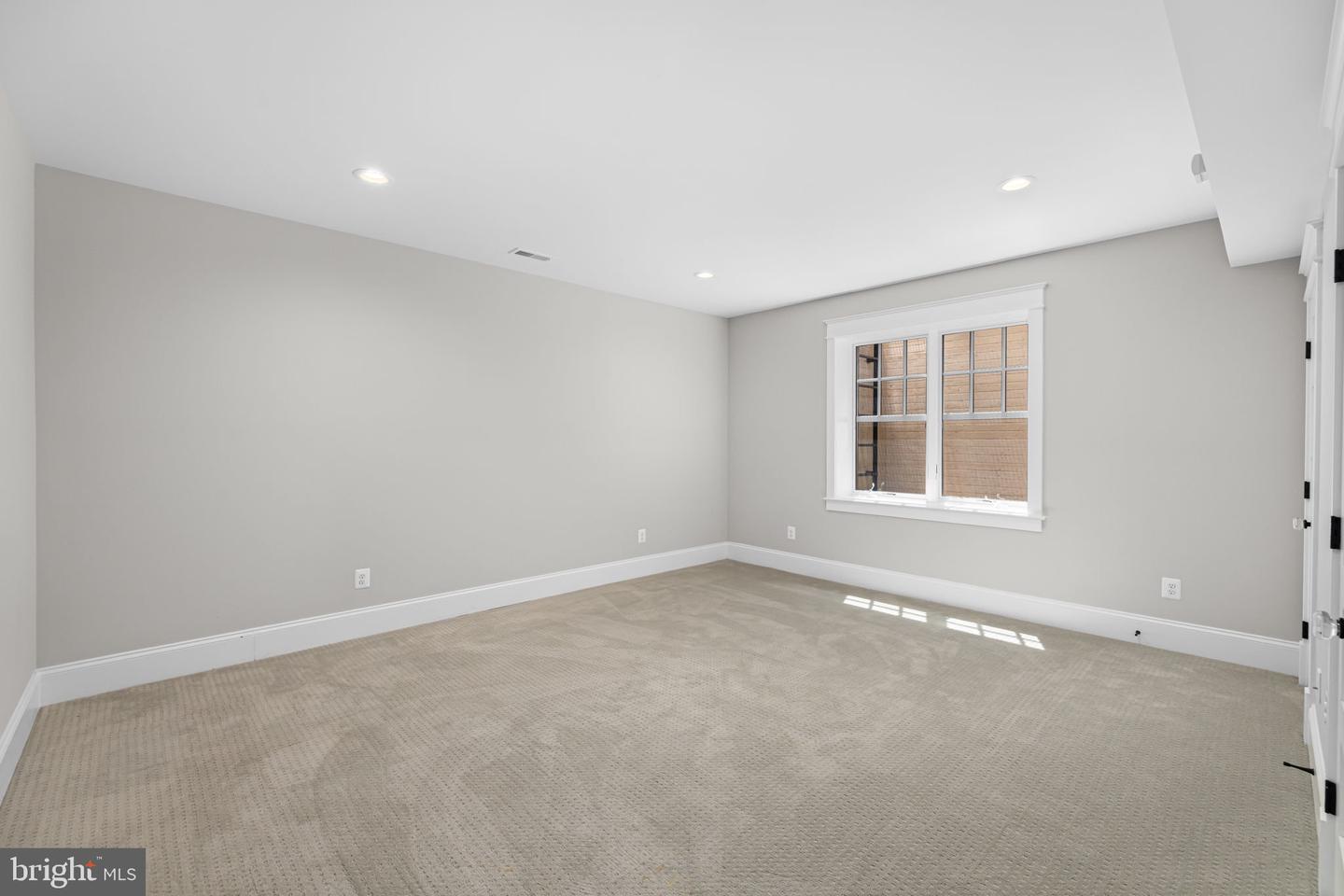 3403 JOHN MARSHALL DR, ARLINGTON, Virginia 22207, 6 Bedrooms Bedrooms, ,6 BathroomsBathrooms,Residential,For sale,3403 JOHN MARSHALL DR,VAAR2059512 MLS # VAAR2059512