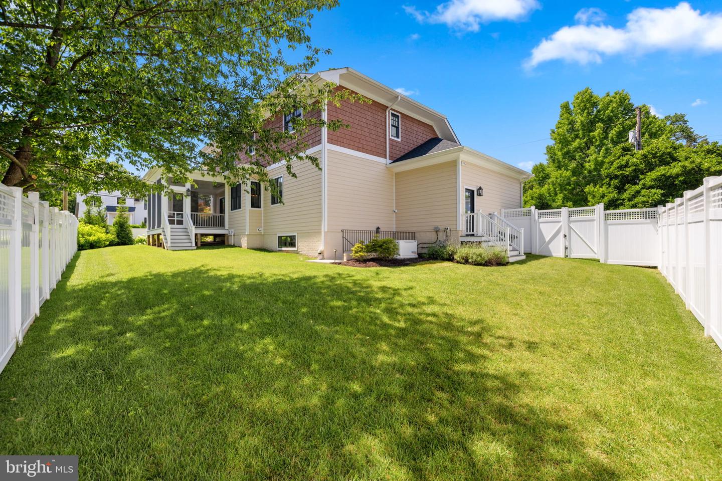 3403 JOHN MARSHALL DR, ARLINGTON, Virginia 22207, 6 Bedrooms Bedrooms, ,6 BathroomsBathrooms,Residential,For sale,3403 JOHN MARSHALL DR,VAAR2059512 MLS # VAAR2059512