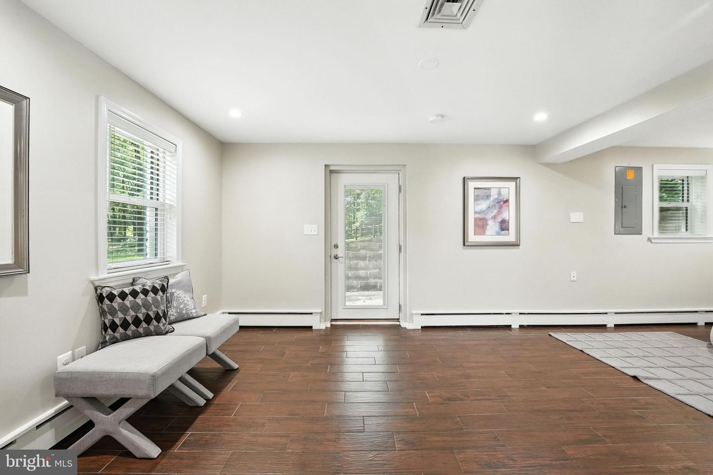 1740 PROFFIT RD, VIENNA, Virginia 22182, 5 Bedrooms Bedrooms, ,3 BathroomsBathrooms,Residential,For sale,1740 PROFFIT RD,VAFX2249420 MLS # VAFX2249420