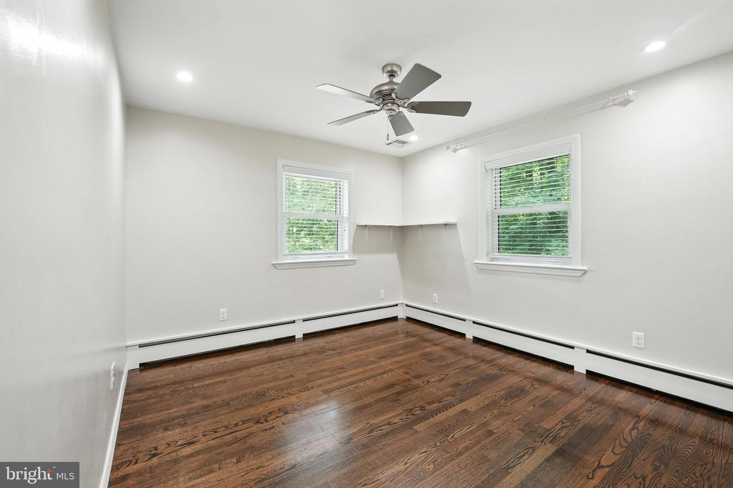1740 PROFFIT RD, VIENNA, Virginia 22182, 5 Bedrooms Bedrooms, ,3 BathroomsBathrooms,Residential,For sale,1740 PROFFIT RD,VAFX2249420 MLS # VAFX2249420