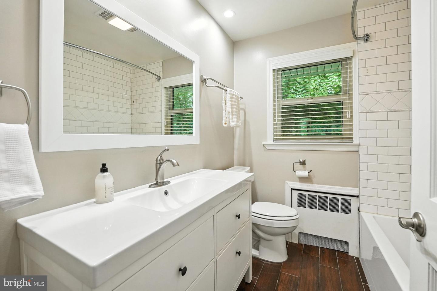1740 PROFFIT RD, VIENNA, Virginia 22182, 5 Bedrooms Bedrooms, ,3 BathroomsBathrooms,Residential,For sale,1740 PROFFIT RD,VAFX2249420 MLS # VAFX2249420