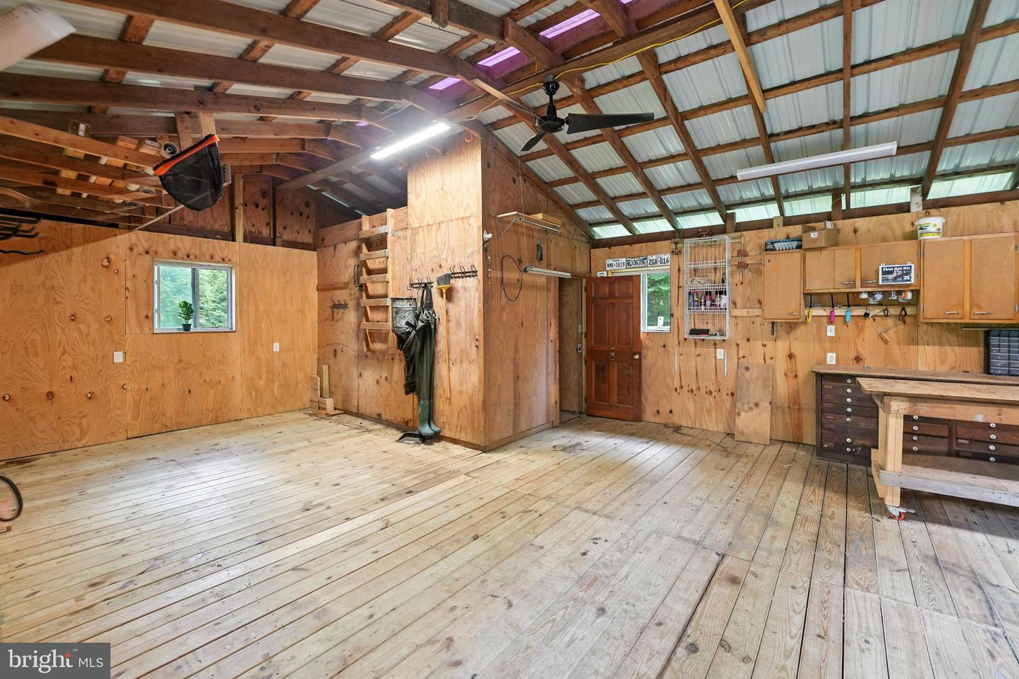 1740 PROFFIT RD, VIENNA, Virginia 22182, 5 Bedrooms Bedrooms, ,3 BathroomsBathrooms,Residential,For sale,1740 PROFFIT RD,VAFX2249420 MLS # VAFX2249420