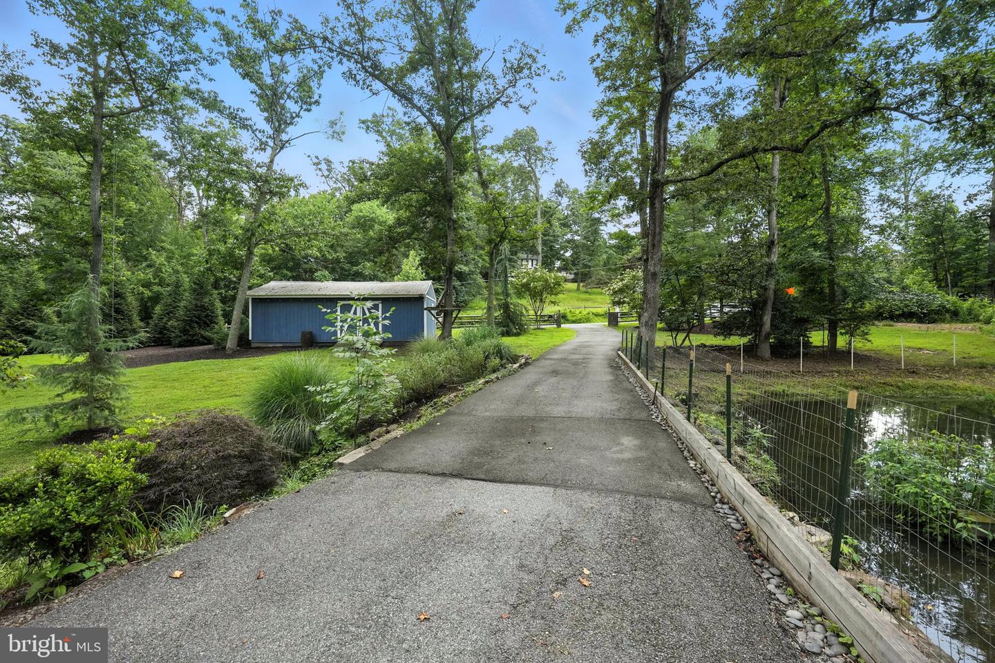 1740 PROFFIT RD, VIENNA, Virginia 22182, 5 Bedrooms Bedrooms, ,3 BathroomsBathrooms,Residential,For sale,1740 PROFFIT RD,VAFX2249420 MLS # VAFX2249420