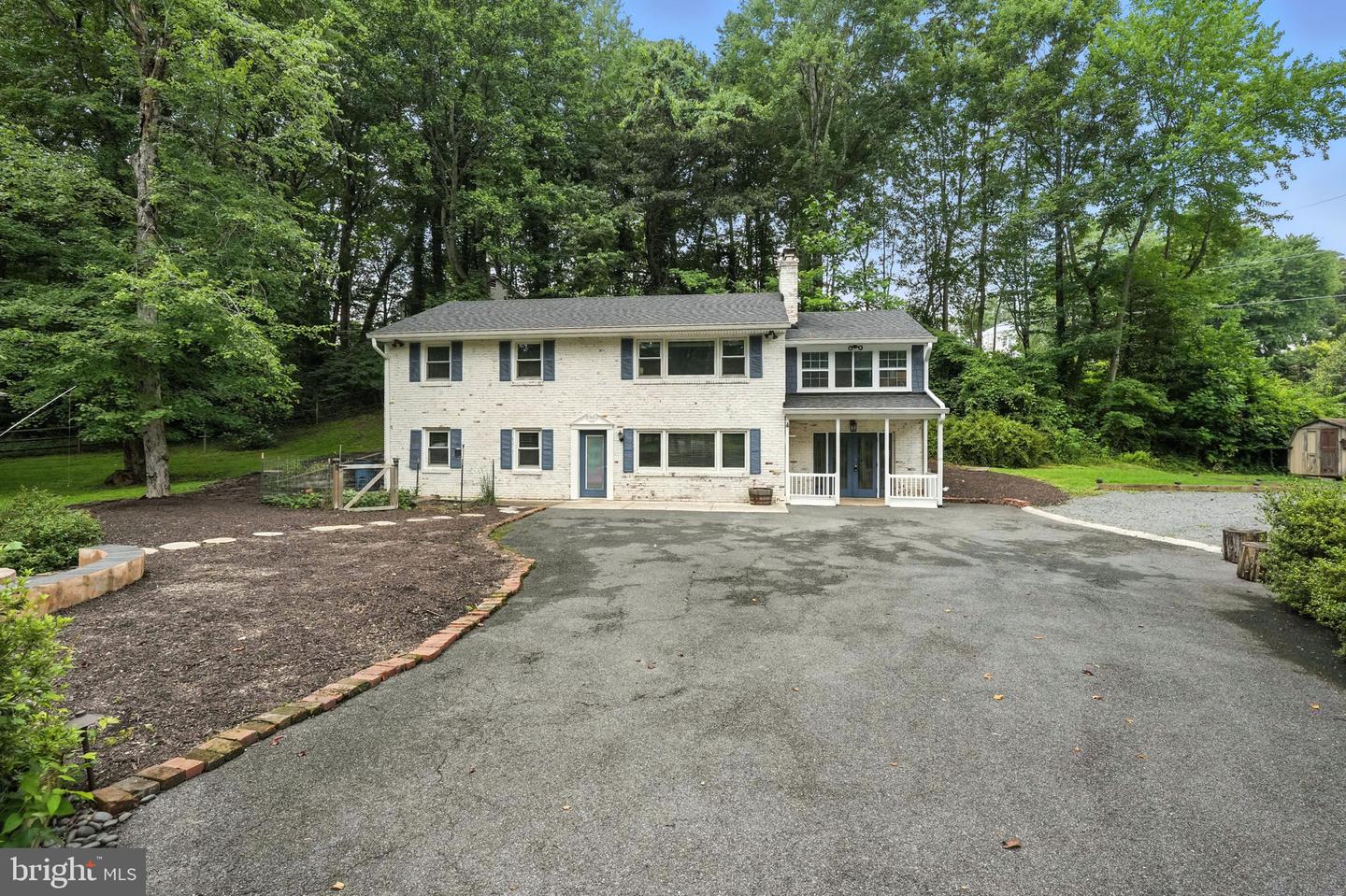 1740 PROFFIT RD, VIENNA, Virginia 22182, 5 Bedrooms Bedrooms, ,3 BathroomsBathrooms,Residential,For sale,1740 PROFFIT RD,VAFX2249420 MLS # VAFX2249420