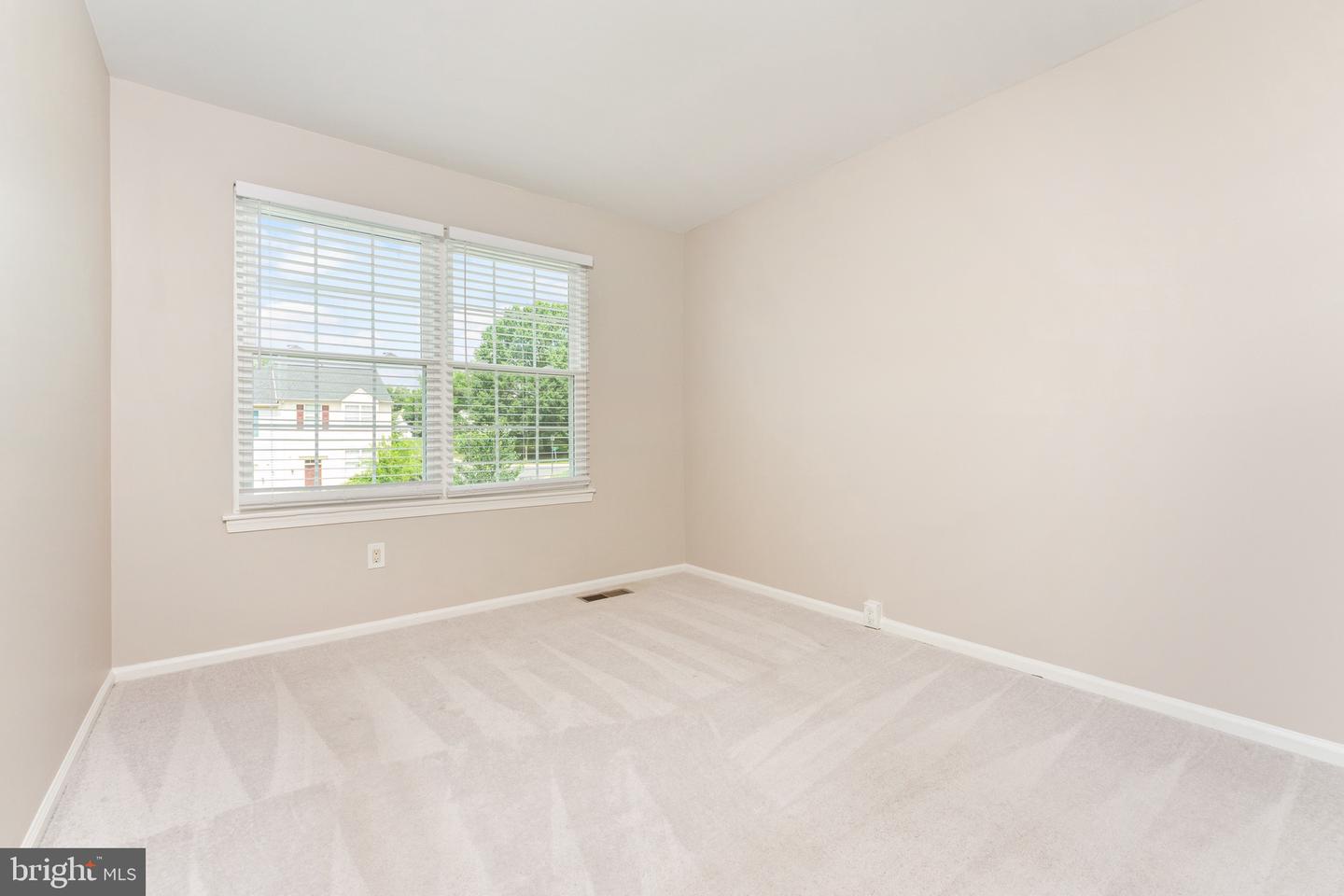 8761 DEBLANC PL, MANASSAS, Virginia 20110, 4 Bedrooms Bedrooms, ,2 BathroomsBathrooms,Residential,For sale,8761 DEBLANC PL,VAMN2008576 MLS # VAMN2008576