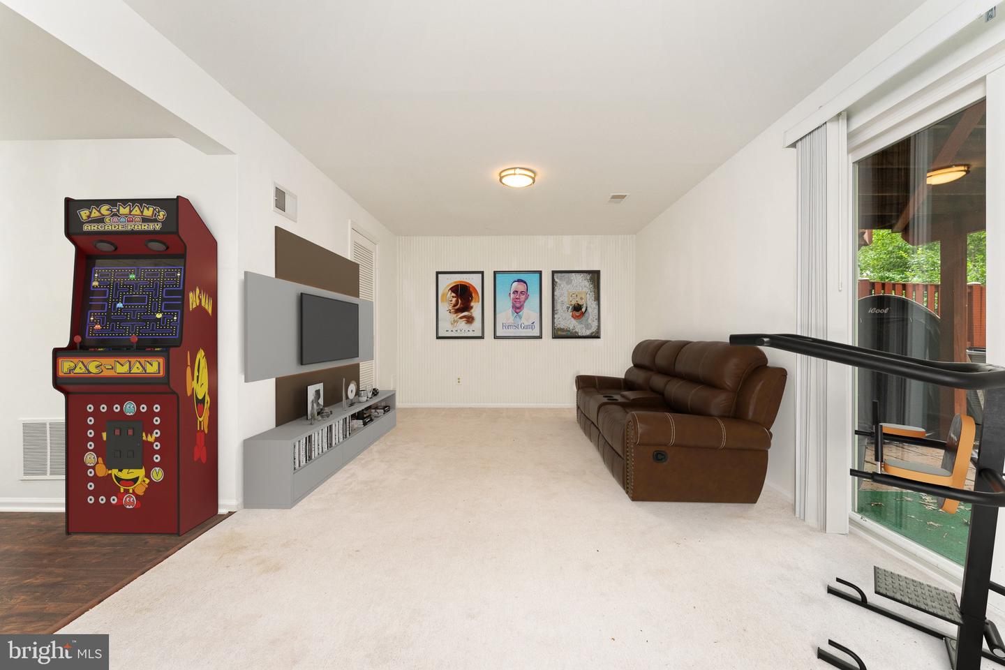 8761 DEBLANC PL, MANASSAS, Virginia 20110, 4 Bedrooms Bedrooms, ,2 BathroomsBathrooms,Residential,For sale,8761 DEBLANC PL,VAMN2008576 MLS # VAMN2008576