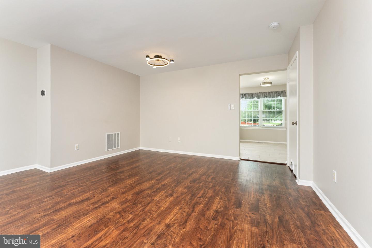 8761 DEBLANC PL, MANASSAS, Virginia 20110, 4 Bedrooms Bedrooms, ,2 BathroomsBathrooms,Residential,For sale,8761 DEBLANC PL,VAMN2008576 MLS # VAMN2008576