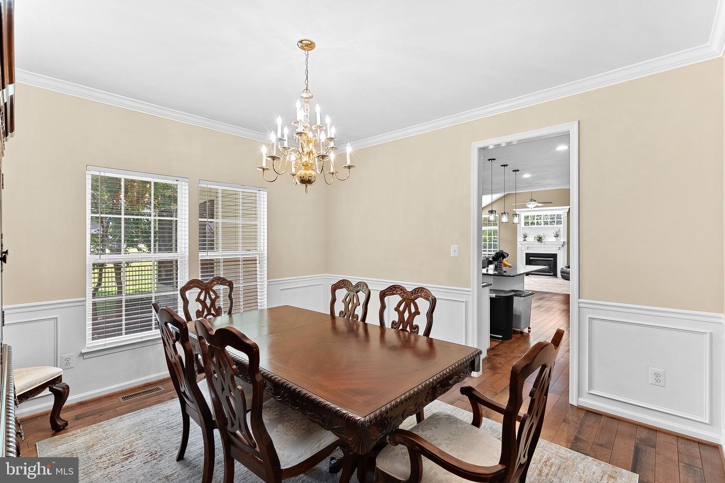43682 MAVERICK LN, CHANTILLY, Virginia 20152, 4 Bedrooms Bedrooms, ,3 BathroomsBathrooms,Residential,For sale,43682 MAVERICK LN,VALO2100448 MLS # VALO2100448