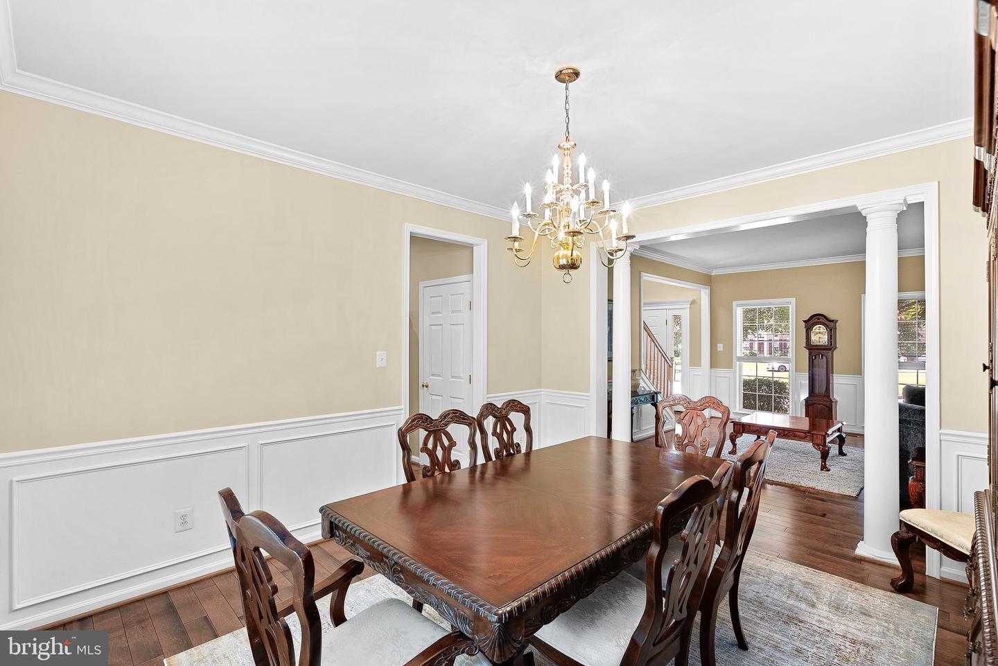 43682 MAVERICK LN, CHANTILLY, Virginia 20152, 4 Bedrooms Bedrooms, ,3 BathroomsBathrooms,Residential,For sale,43682 MAVERICK LN,VALO2100448 MLS # VALO2100448