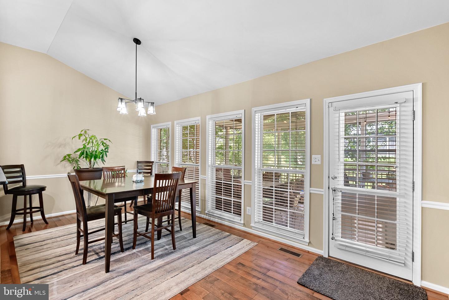 43682 MAVERICK LN, CHANTILLY, Virginia 20152, 4 Bedrooms Bedrooms, ,3 BathroomsBathrooms,Residential,For sale,43682 MAVERICK LN,VALO2100448 MLS # VALO2100448