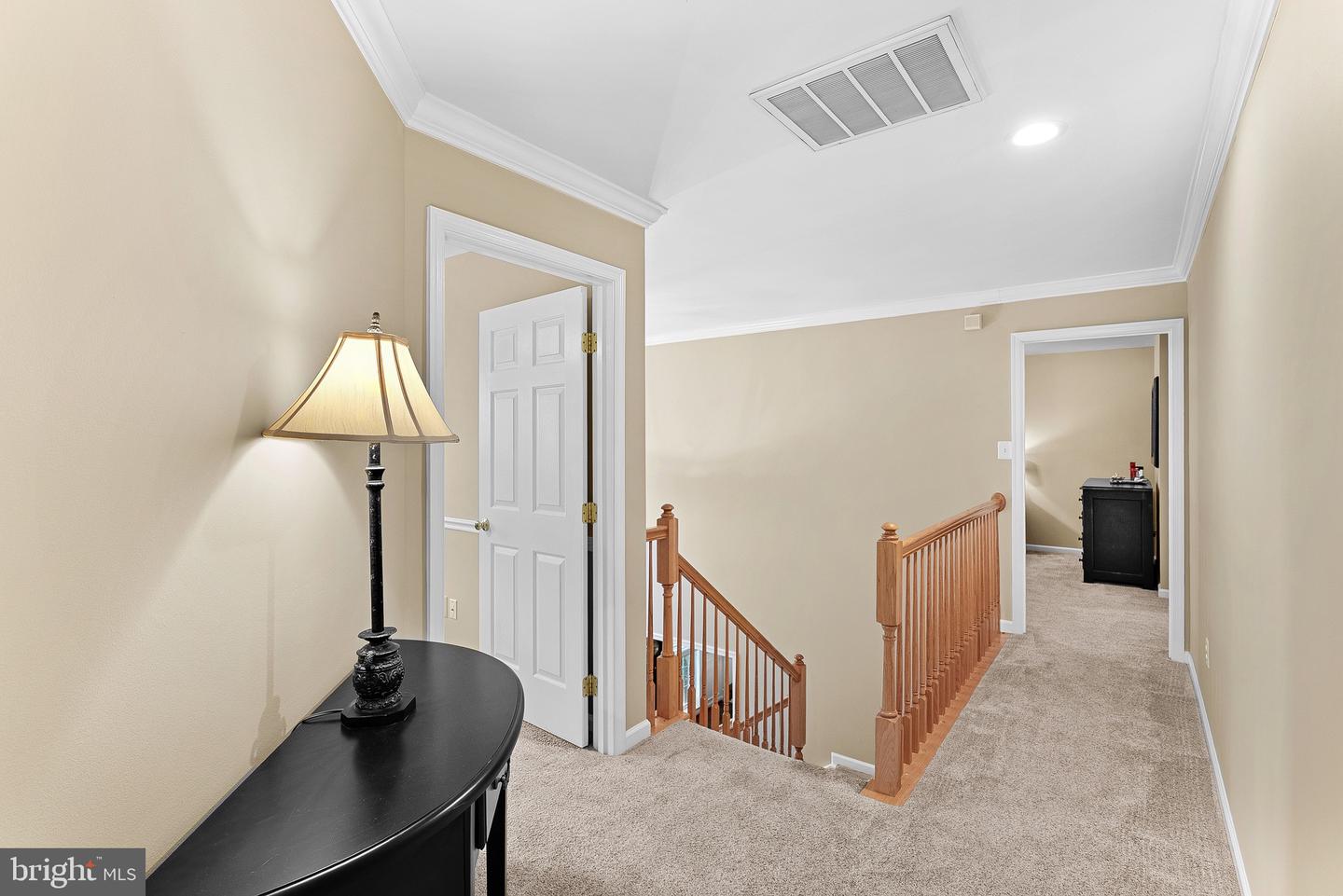 43682 MAVERICK LN, CHANTILLY, Virginia 20152, 4 Bedrooms Bedrooms, ,3 BathroomsBathrooms,Residential,For sale,43682 MAVERICK LN,VALO2100448 MLS # VALO2100448