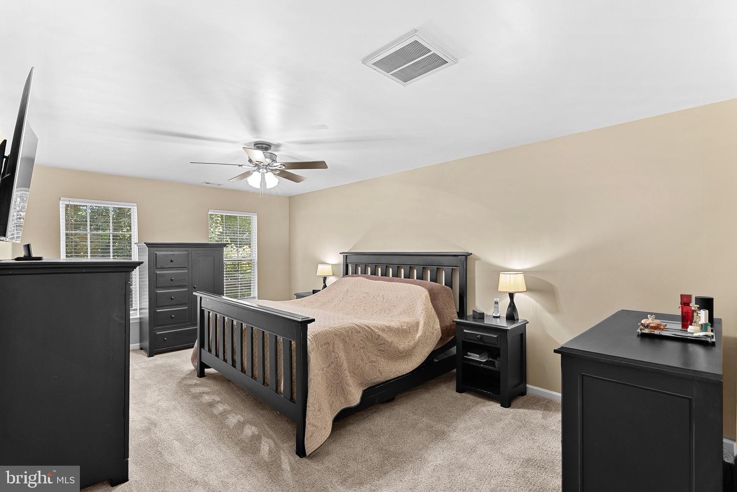 43682 MAVERICK LN, CHANTILLY, Virginia 20152, 4 Bedrooms Bedrooms, ,3 BathroomsBathrooms,Residential,For sale,43682 MAVERICK LN,VALO2100448 MLS # VALO2100448