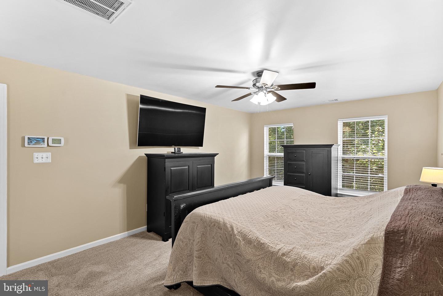 43682 MAVERICK LN, CHANTILLY, Virginia 20152, 4 Bedrooms Bedrooms, ,3 BathroomsBathrooms,Residential,For sale,43682 MAVERICK LN,VALO2100448 MLS # VALO2100448