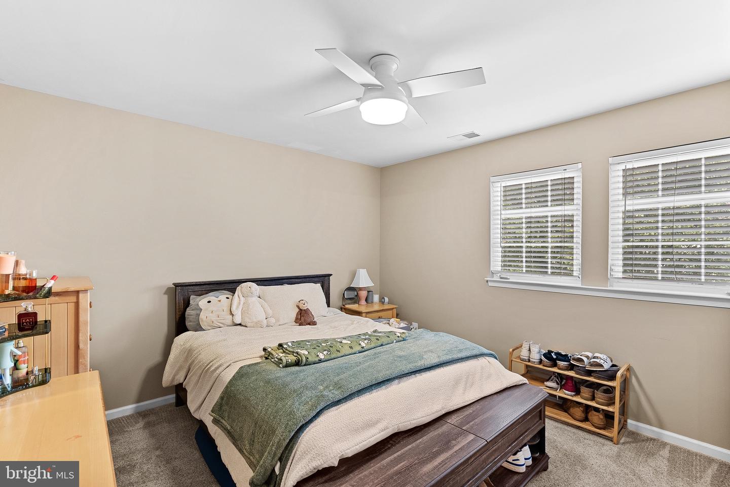 43682 MAVERICK LN, CHANTILLY, Virginia 20152, 4 Bedrooms Bedrooms, ,3 BathroomsBathrooms,Residential,For sale,43682 MAVERICK LN,VALO2100448 MLS # VALO2100448
