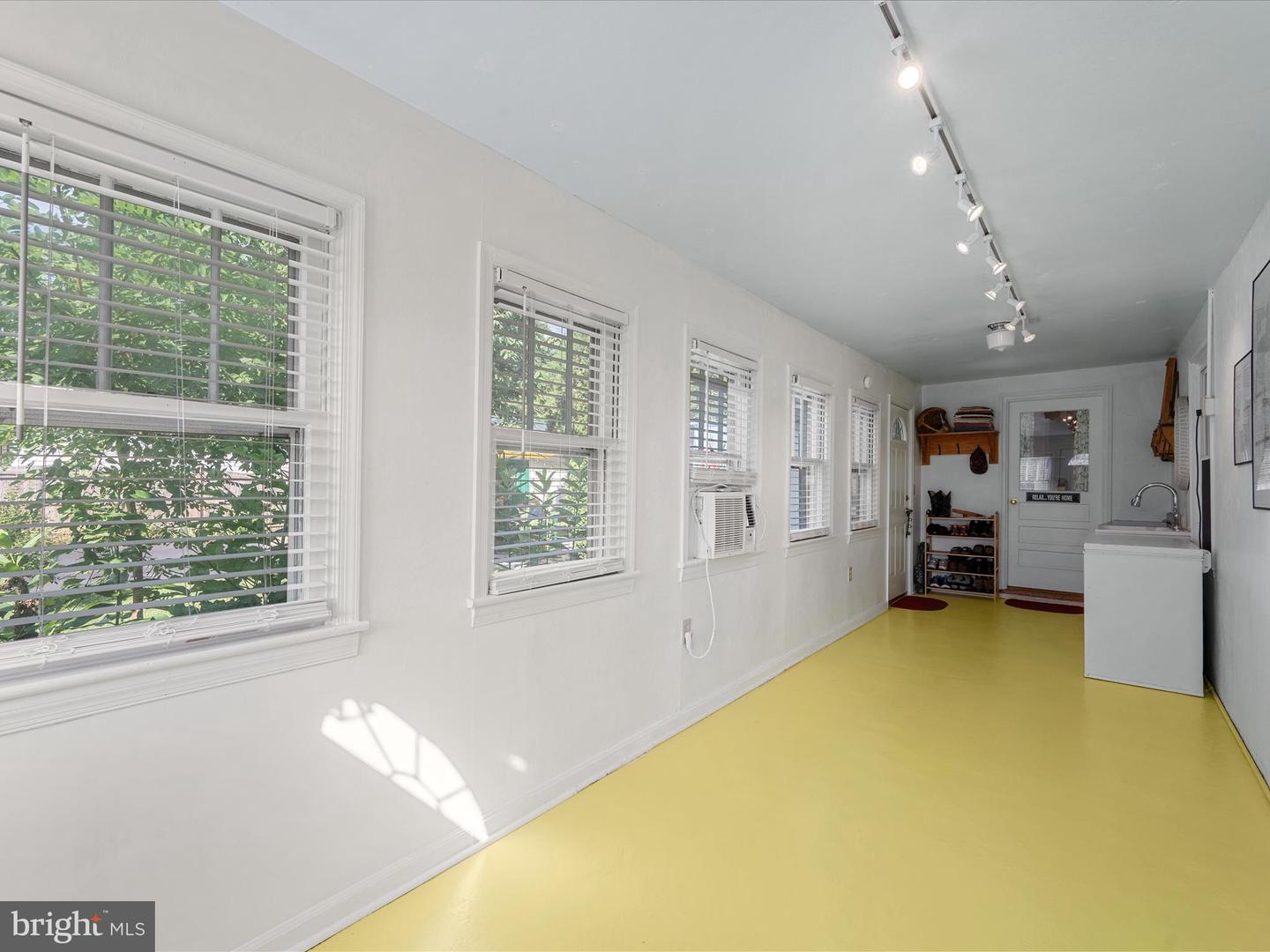 317 FIRST ST, BERRYVILLE, Virginia 22611, 3 Bedrooms Bedrooms, ,1 BathroomBathrooms,Residential,For sale,317 FIRST ST,VACL2003874 MLS # VACL2003874
