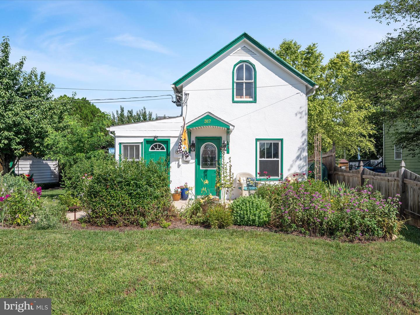 317 FIRST ST, BERRYVILLE, Virginia 22611, 3 Bedrooms Bedrooms, ,1 BathroomBathrooms,Residential,For sale,317 FIRST ST,VACL2003874 MLS # VACL2003874