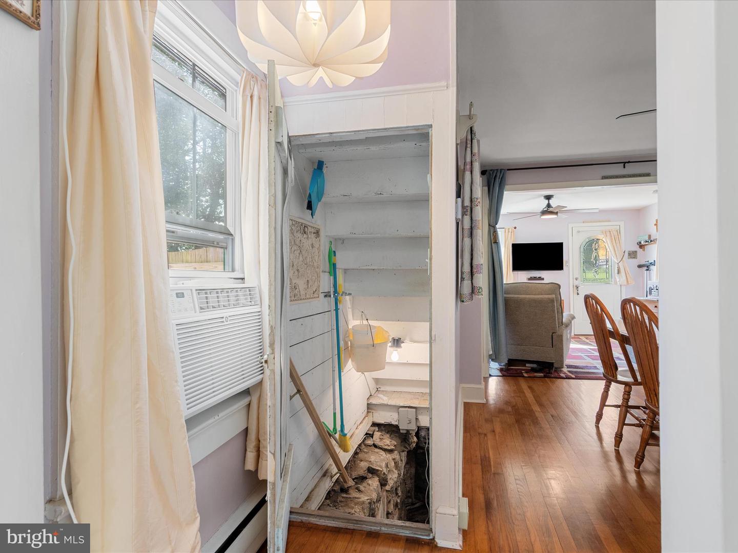 317 FIRST ST, BERRYVILLE, Virginia 22611, 3 Bedrooms Bedrooms, ,1 BathroomBathrooms,Residential,For sale,317 FIRST ST,VACL2003874 MLS # VACL2003874