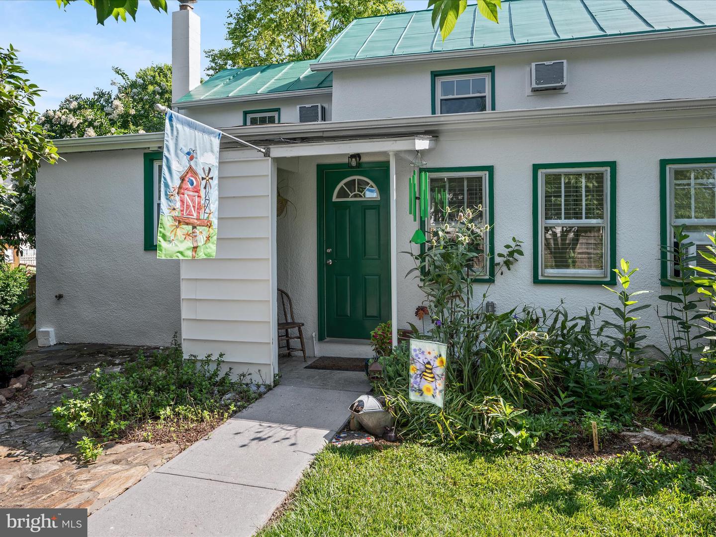 317 FIRST ST, BERRYVILLE, Virginia 22611, 3 Bedrooms Bedrooms, ,1 BathroomBathrooms,Residential,For sale,317 FIRST ST,VACL2003874 MLS # VACL2003874