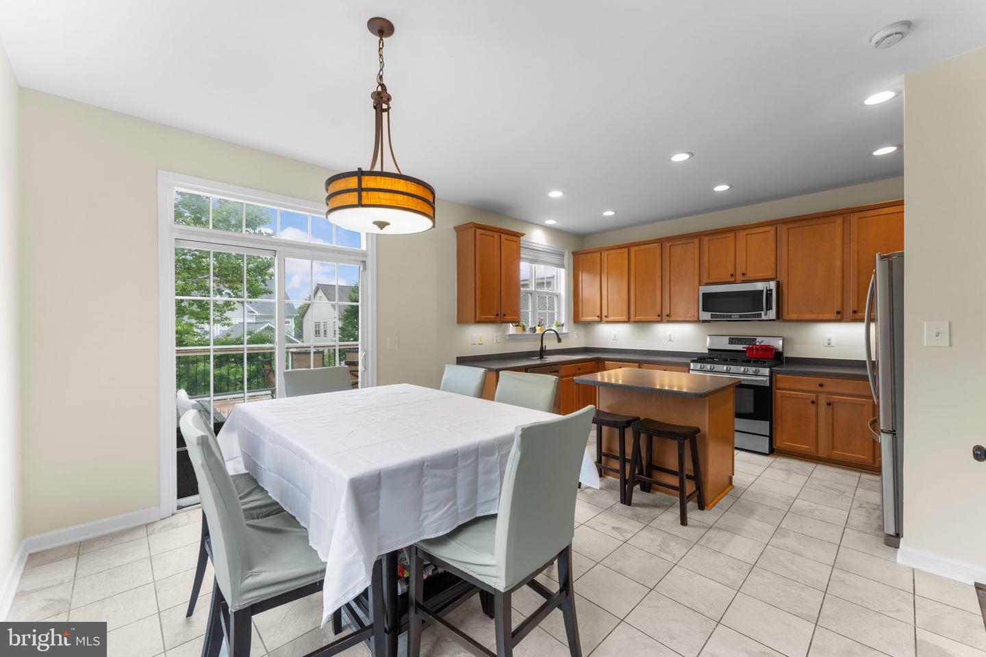 42557 MAGELLAN, BRAMBLETON, Virginia 20148, 3 Bedrooms Bedrooms, ,2 BathroomsBathrooms,Residential,For sale,42557 MAGELLAN,VALO2100630 MLS # VALO2100630