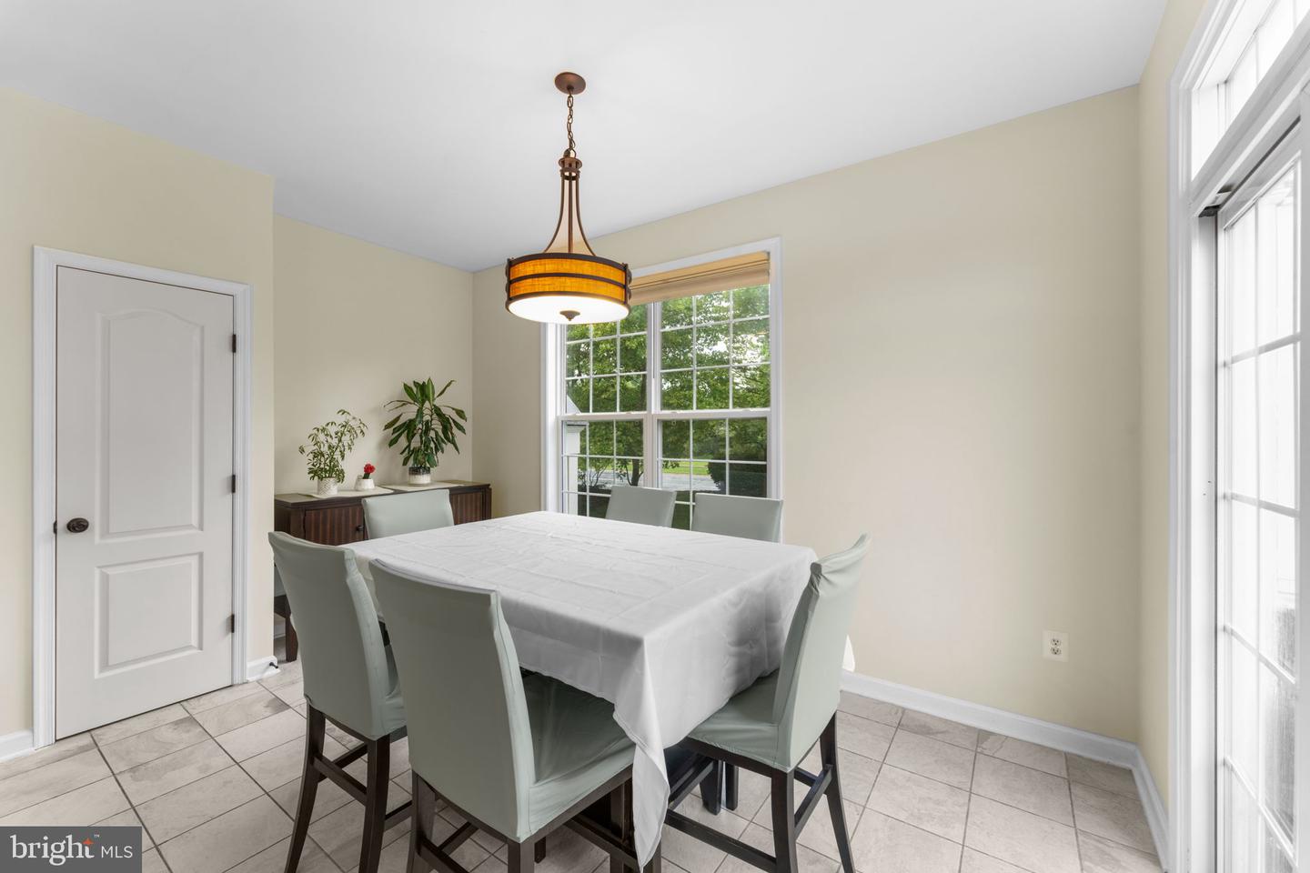 42557 MAGELLAN, BRAMBLETON, Virginia 20148, 3 Bedrooms Bedrooms, ,2 BathroomsBathrooms,Residential,For sale,42557 MAGELLAN,VALO2100630 MLS # VALO2100630