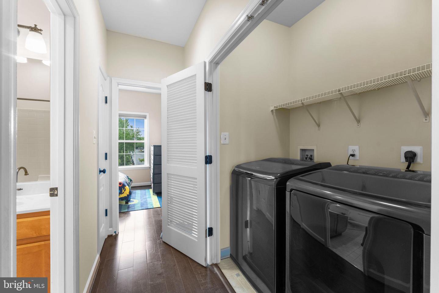 42557 MAGELLAN, BRAMBLETON, Virginia 20148, 3 Bedrooms Bedrooms, ,2 BathroomsBathrooms,Residential,For sale,42557 MAGELLAN,VALO2100630 MLS # VALO2100630