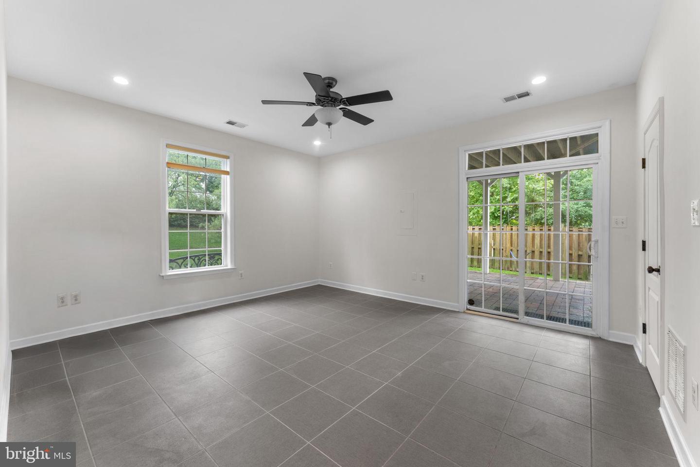 42557 MAGELLAN, BRAMBLETON, Virginia 20148, 3 Bedrooms Bedrooms, ,2 BathroomsBathrooms,Residential,For sale,42557 MAGELLAN,VALO2100630 MLS # VALO2100630