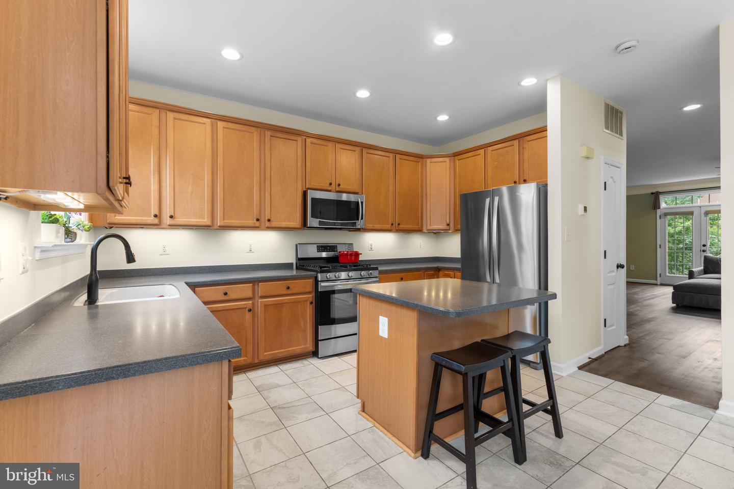 42557 MAGELLAN, BRAMBLETON, Virginia 20148, 3 Bedrooms Bedrooms, ,2 BathroomsBathrooms,Residential,For sale,42557 MAGELLAN,VALO2100630 MLS # VALO2100630