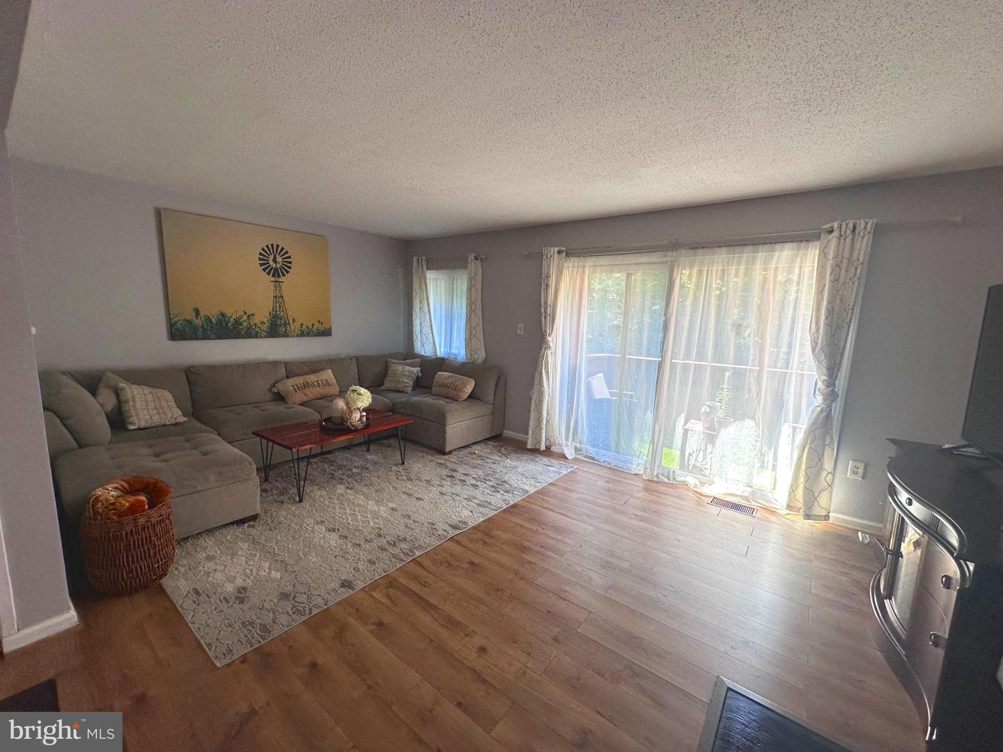 15381 GRIST MILL TER, WOODBRIDGE, Virginia 22191, 2 Bedrooms Bedrooms, ,2 BathroomsBathrooms,Residential,For sale,15381 GRIST MILL TER,VAPW2098094 MLS # VAPW2098094