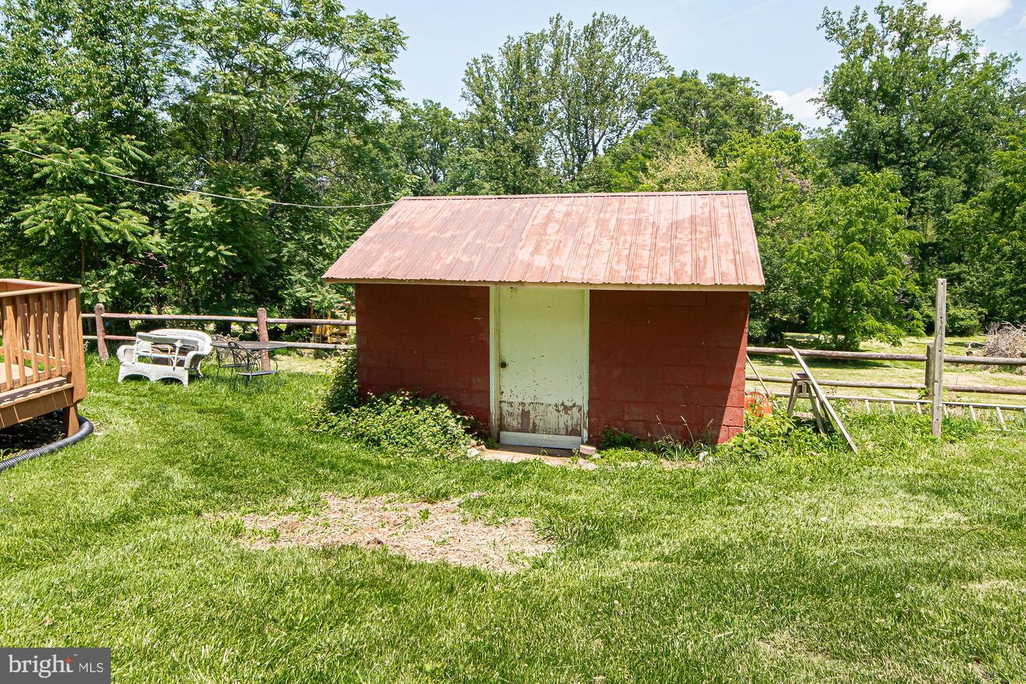 115 CHESTER GAP RD, CHESTER GAP, Virginia 22623, 4 Bedrooms Bedrooms, ,2 BathroomsBathrooms,Residential,For sale,115 CHESTER GAP RD,VARP2002154 MLS # VARP2002154