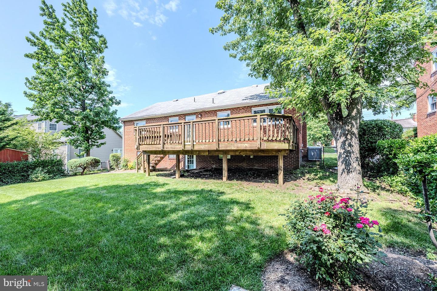 5915 CRAIG ST, SPRINGFIELD, Virginia 22150, 3 Bedrooms Bedrooms, ,2 BathroomsBathrooms,Residential,For sale,5915 CRAIG ST,VAFX2252280 MLS # VAFX2252280