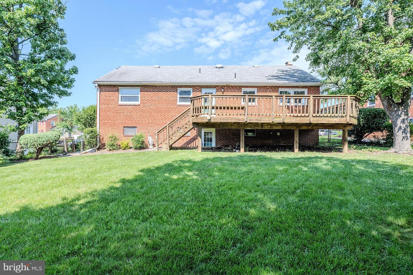 5915 CRAIG ST, SPRINGFIELD, Virginia 22150, 3 Bedrooms Bedrooms, ,2 BathroomsBathrooms,Residential,For sale,5915 CRAIG ST,VAFX2252280 MLS # VAFX2252280
