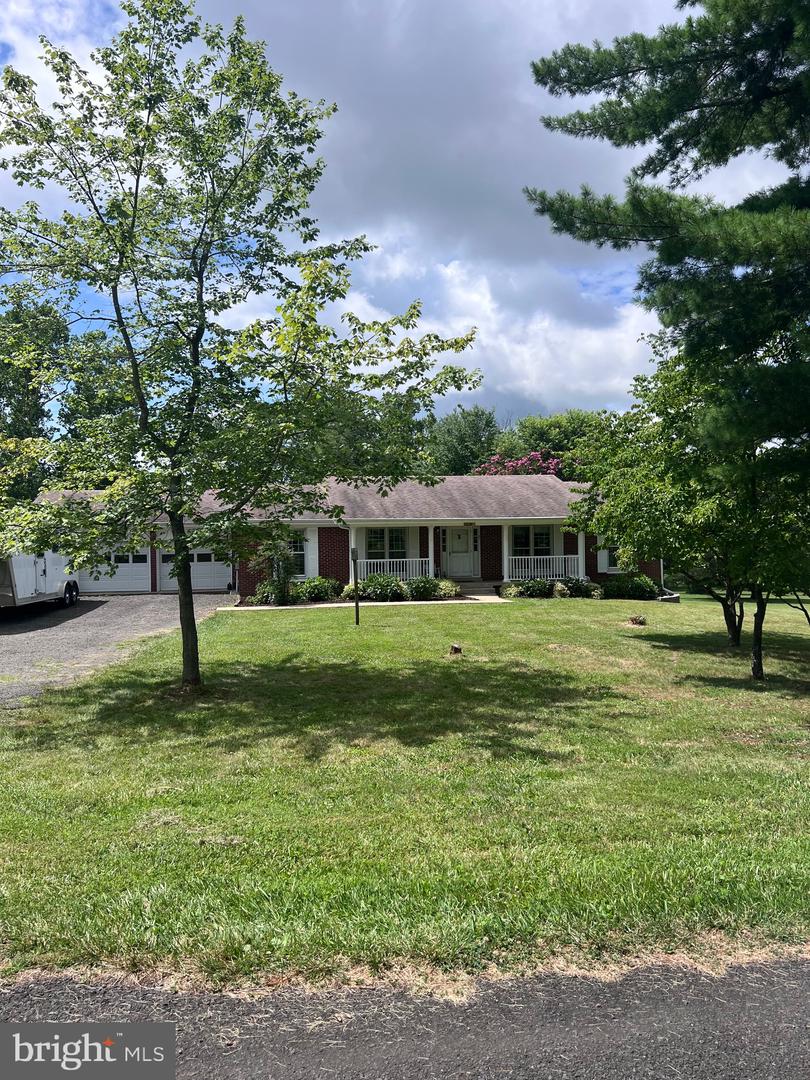 5377 COLT DR, BROAD RUN, Virginia 20137, 4 Bedrooms Bedrooms, ,2 BathroomsBathrooms,Residential,For sale,5377 COLT DR,VAFQ2017238 MLS # VAFQ2017238