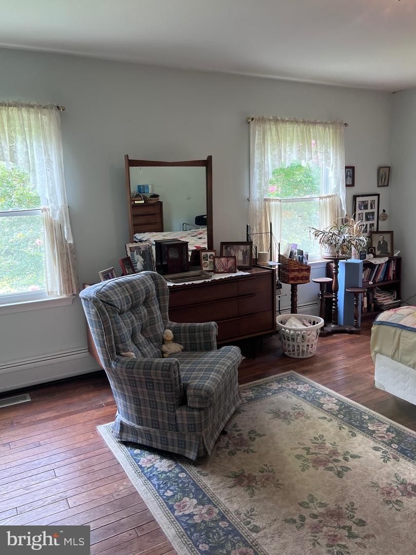 5377 COLT DR, BROAD RUN, Virginia 20137, 4 Bedrooms Bedrooms, ,2 BathroomsBathrooms,Residential,For sale,5377 COLT DR,VAFQ2017238 MLS # VAFQ2017238