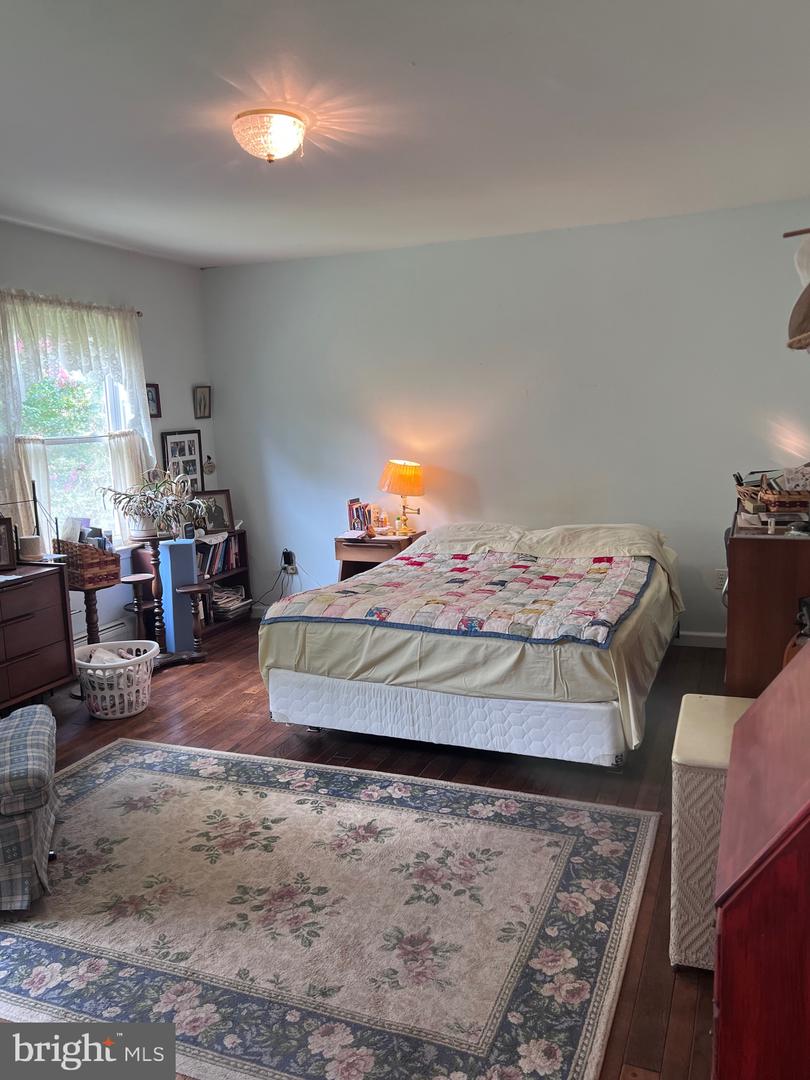 5377 COLT DR, BROAD RUN, Virginia 20137, 4 Bedrooms Bedrooms, ,2 BathroomsBathrooms,Residential,For sale,5377 COLT DR,VAFQ2017238 MLS # VAFQ2017238