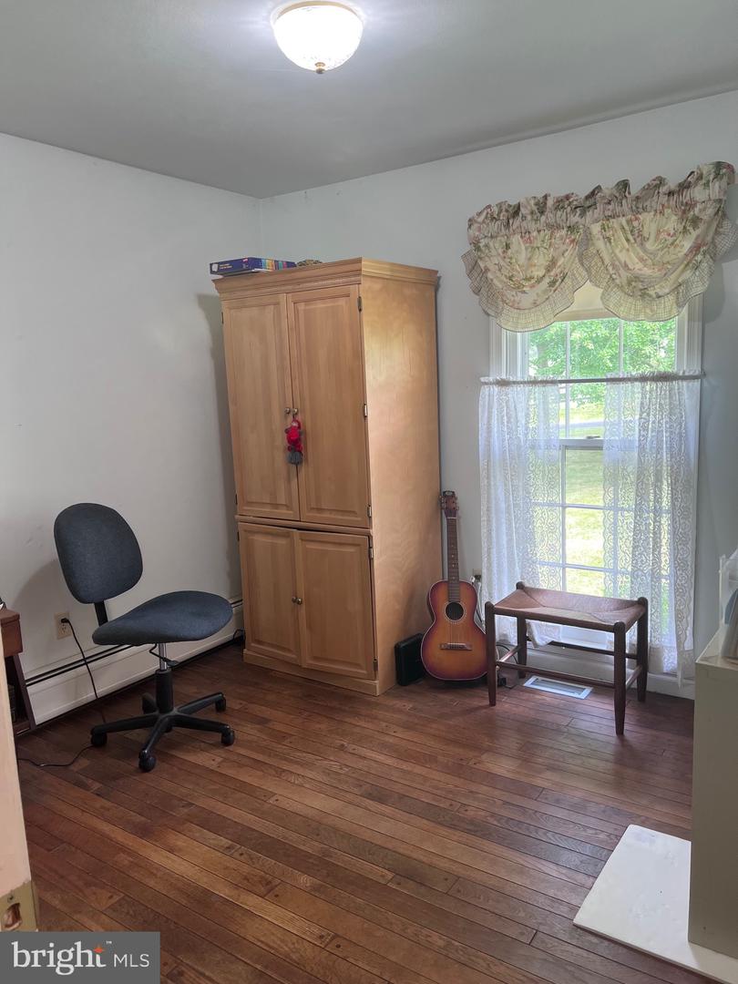 5377 COLT DR, BROAD RUN, Virginia 20137, 4 Bedrooms Bedrooms, ,2 BathroomsBathrooms,Residential,For sale,5377 COLT DR,VAFQ2017238 MLS # VAFQ2017238
