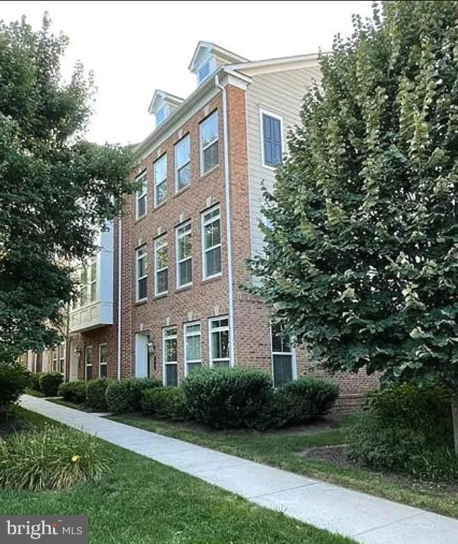 9421 CANONBURY SQ, FAIRFAX, Virginia 22031, 3 Bedrooms Bedrooms, ,3 BathroomsBathrooms,Residential,For sale,9421 CANONBURY SQ,VAFX2252876 MLS # VAFX2252876