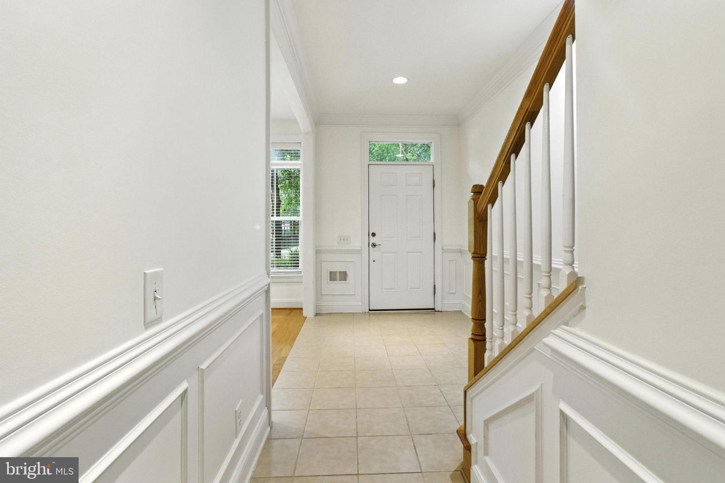 9421 CANONBURY SQ, FAIRFAX, Virginia 22031, 3 Bedrooms Bedrooms, ,3 BathroomsBathrooms,Residential,For sale,9421 CANONBURY SQ,VAFX2252876 MLS # VAFX2252876