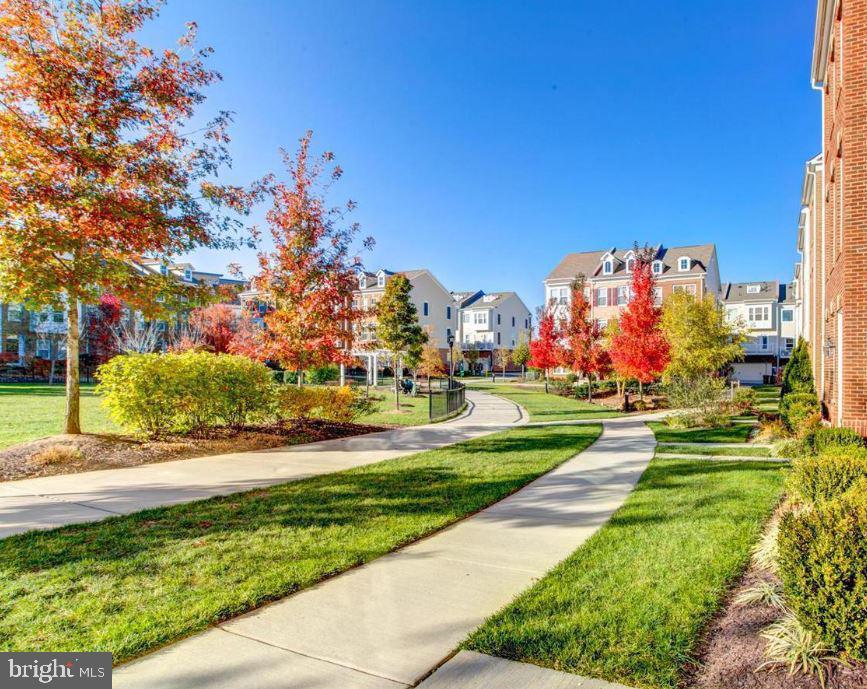 9421 CANONBURY SQ, FAIRFAX, Virginia 22031, 3 Bedrooms Bedrooms, ,3 BathroomsBathrooms,Residential,For sale,9421 CANONBURY SQ,VAFX2252876 MLS # VAFX2252876