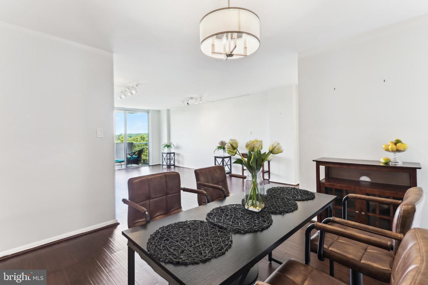 2939 VAN NESS ST NW #1006, WASHINGTON, District Of Columbia 20008, 2 Bedrooms Bedrooms, ,2 BathroomsBathrooms,Residential,For sale,2939 VAN NESS ST NW #1006,DCDC2208718 MLS # DCDC2208718