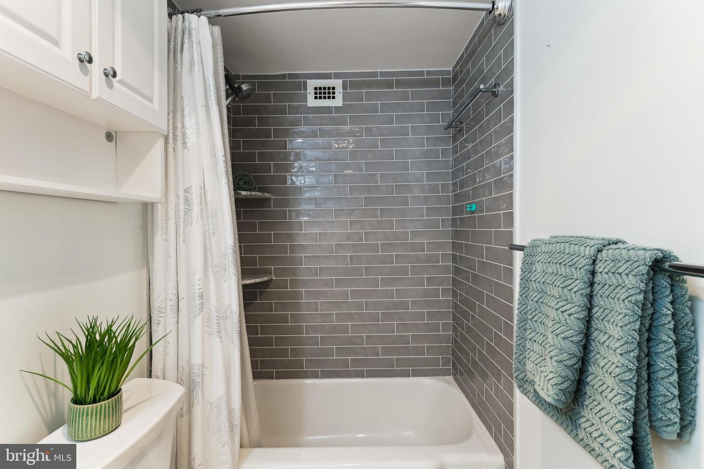 2939 VAN NESS ST NW #1006, WASHINGTON, District Of Columbia 20008, 2 Bedrooms Bedrooms, ,2 BathroomsBathrooms,Residential,For sale,2939 VAN NESS ST NW #1006,DCDC2208718 MLS # DCDC2208718