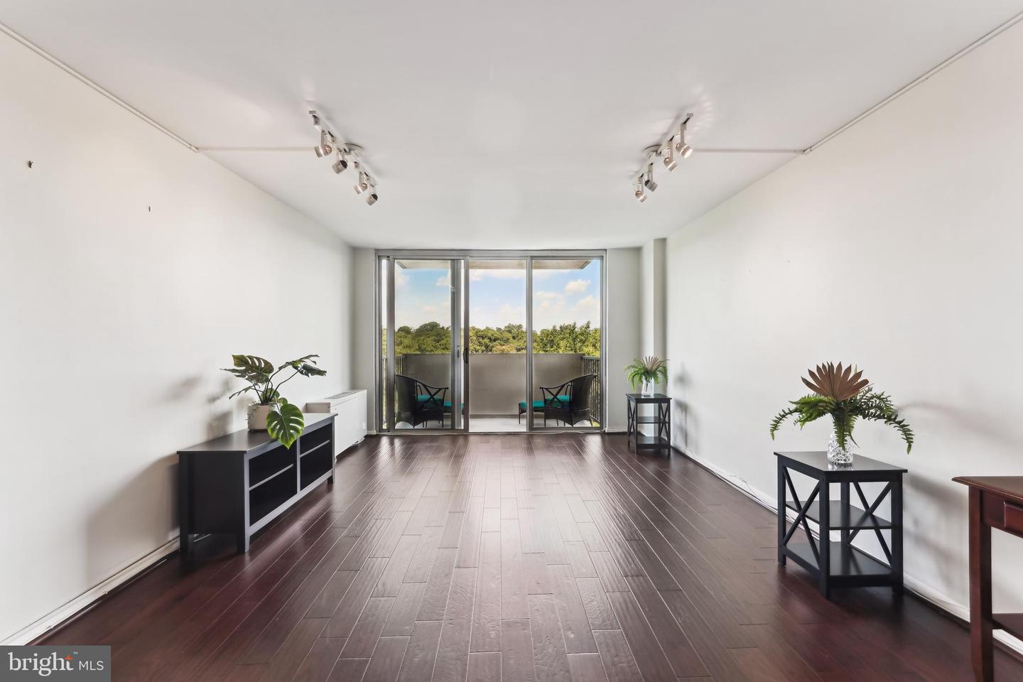 2939 VAN NESS ST NW #1006, WASHINGTON, District Of Columbia 20008, 2 Bedrooms Bedrooms, ,2 BathroomsBathrooms,Residential,For sale,2939 VAN NESS ST NW #1006,DCDC2208718 MLS # DCDC2208718