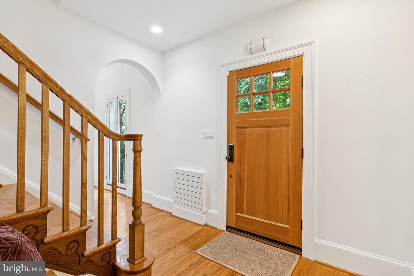 3518 35TH ST NW, WASHINGTON, District Of Columbia 20016, 3 Bedrooms Bedrooms, ,3 BathroomsBathrooms,Residential,For sale,3518 35TH ST NW,DCDC2208788 MLS # DCDC2208788